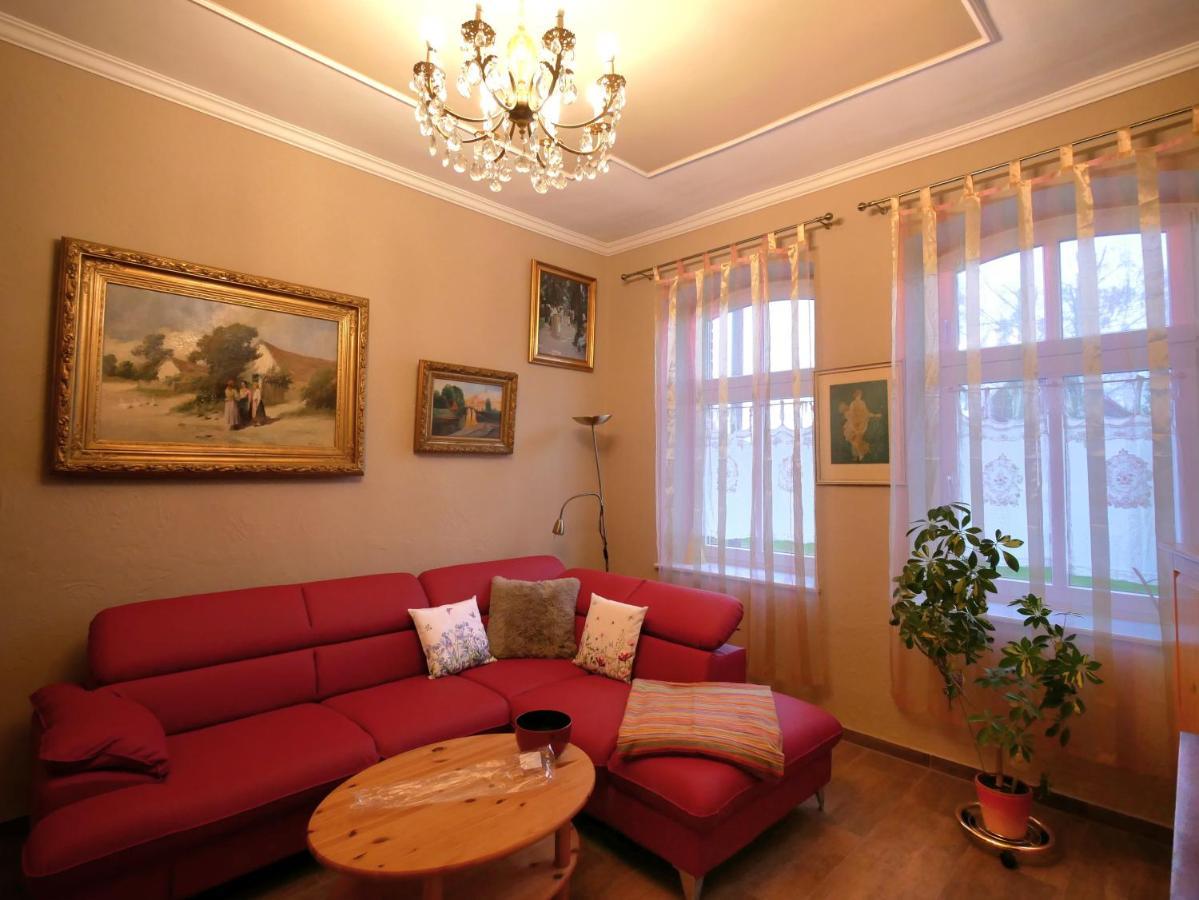 Appartement Maerchenhaft Urlauben Auf Dem Alpakahof Rambow